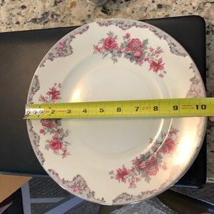 Meito Corsage Japan China. Two 10 inch dinner plates . No chips or cracks.
